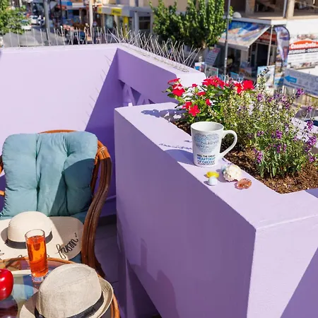 Апартаменти Thena