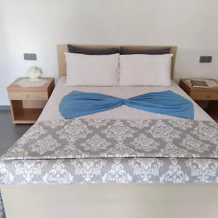 Apartment Thena Hersonissos (Crete)