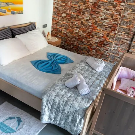 Apartment Thena