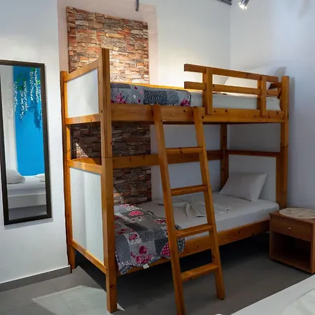 Thena Apartment Hersonissos (Crete)