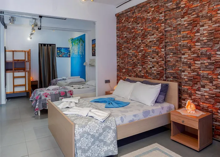 Thena Hersonissos (Crete)